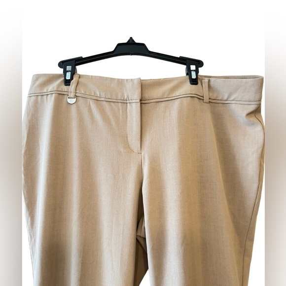 New York & Company Stretch Flare Pants 16P - Picture 4 of 6